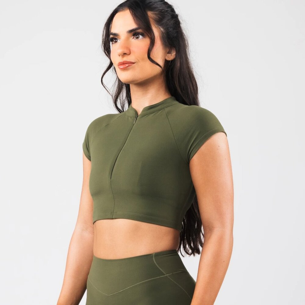 NWT Alphalete KDM Zip Bra - Grand